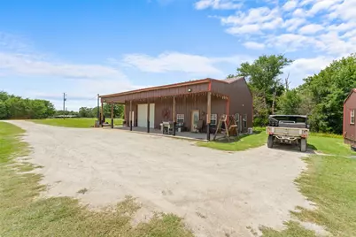 218 Lcr 793, Groesbeck, TX 76642 - Photo 17