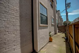 3901 Travis St, Dallas, TX 75204 - Photo 21
