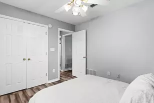 202 Linda St, Aubrey, TX 76227 - Photo 15