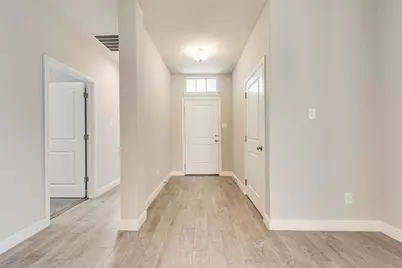 270 Irish Moss Drive, Fort Worth, TX 76052 - Photo 5