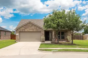 504 Millsap Dr, Van Alstyne, TX 75495 - Photo 1