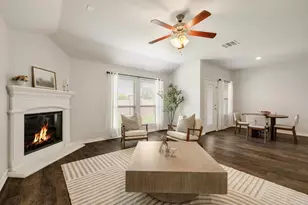 504 Millsap Dr, Van Alstyne, TX 75495 - Photo 9