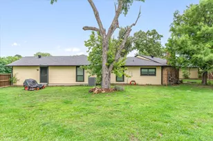 1203 N Spring St, Grand Saline, TX 75140 - Photo 37