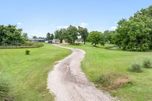 1203 N Spring St, Grand Saline, TX 75140 - Photo 31