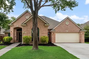 318 Lakewood Dr, Trophy Club, TX 76262 - Photo 1