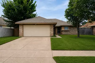 2606 Shalimar Dr, Garland, TX 75040 - Photo 1