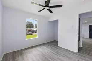 821 Travis St, Garland, TX 75040 - Photo 17