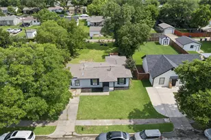 821 Travis St, Garland, TX 75040 - Photo 3