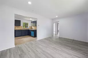 821 Travis St, Garland, TX 75040 - Photo 7
