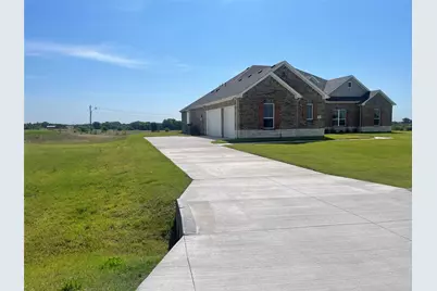 221 Marie Lane, Waxahachie, TX 75167 - Photo 11