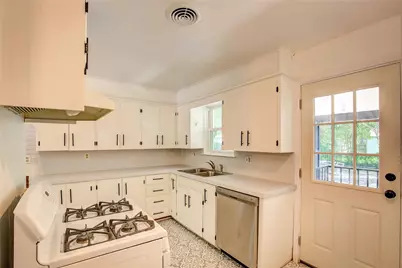 1308 Marshalldale Drive, Arlington, TX 76013 - Photo 23