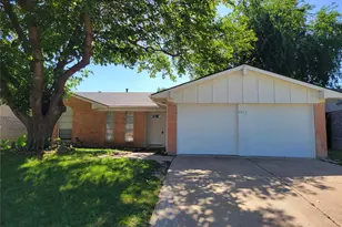 2013 Victoria Dr, Garland, TX 75040 - Photo 1