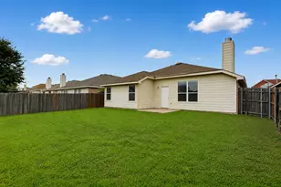 317 Flowering Plum Ln, Fort Worth, TX 76140 - Photo 21
