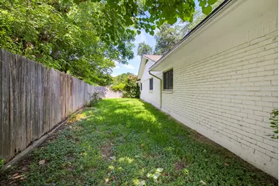 21 Crosslands Road, Benbrook, TX 76132 - Photo 29