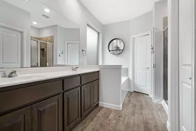 15909 Tottenhall Pass, Fort Worth, TX 76247 - Photo 15