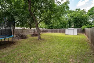 231 W Murray St, Denison, TX 75020 - Photo 29