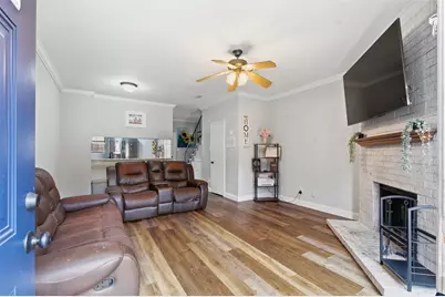 212 Samuel Boulevard #3, Coppell, TX 75019 - Photo 3