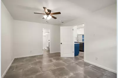 2505 Wedglea Drive #140, Dallas, TX 75211 - Photo 25