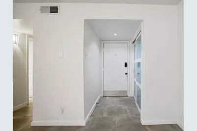 2505 Wedglea Drive #140, Dallas, TX 75211 - Photo 3