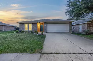112 Tripp Trail, Denton, TX 76207 - Photo 1