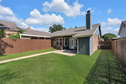 613 Canterbury Street, Euless, TX 76039 - Photo 17