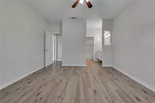613 Canterbury St, Euless, TX 76039 - Photo 11