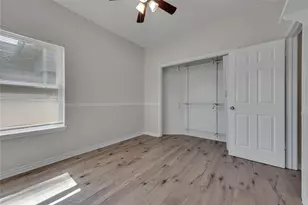 613 Canterbury St, Euless, TX 76039 - Photo 13