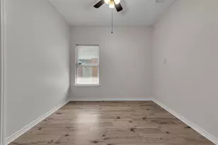 613 Canterbury St, Euless, TX 76039 - Photo 15