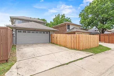 2910 Menlo Park Lane, Carrollton, TX 75007 - Photo 15