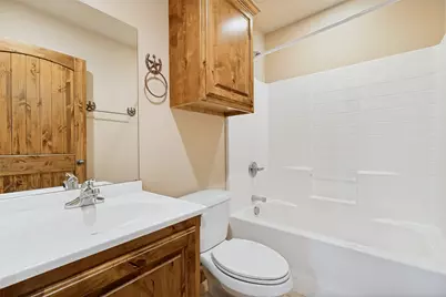 105 Pecan Street, Whitesboro, TX 76273 - Photo 19
