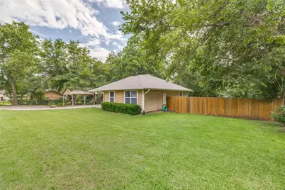 105 Pecan Street, Whitesboro, TX 76273 - Photo 21