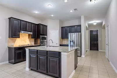 3904 Deer Lake Drive, McKinney, TX 75071 - Photo 9