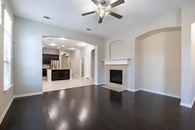 3904 Deer Lake Drive, McKinney, TX 75071 - Photo 5