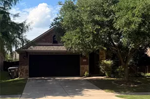 3904 Deer Lake Dr, McKinney, TX 75071 - Photo 3