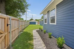 627 S Willomet Ave, Dallas, TX 75208 - Photo 33