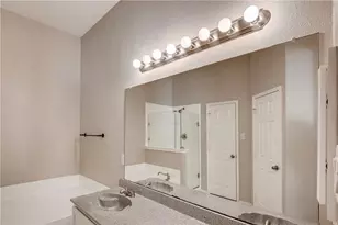 2425 Ravenhurst Dr, Plano, TX 75025 - Photo 17