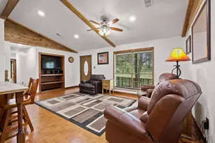 1045 Middle Rd, Denison, TX 75021 - Photo 11