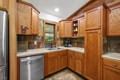 1045 Middle Road, Denison, TX 75021 - Photo 7