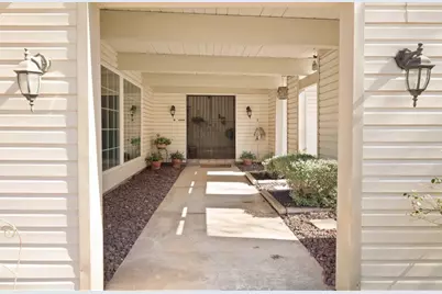 2317 Smokerise Drive, Arlington, TX 76016 - Photo 3