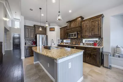 1081 Echo Bend Court, Frisco, TX 75036 - Photo 7