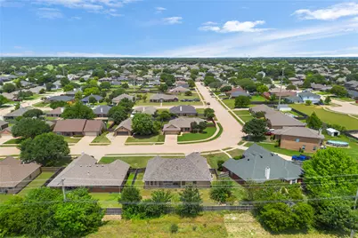 518 Valarie Lane, Midlothian, TX 76065 - Photo 25
