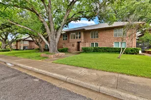10536 Stone Canyon Rd, Dallas, TX 75230 - Photo 13