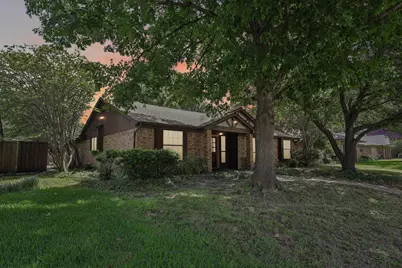 113 E Bancroft Drive, Garland, TX 75040 - Photo 1