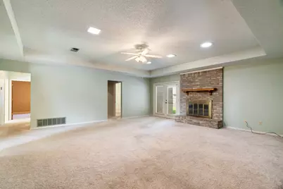 525 Medalist Street, Paris, TX 75460 - Photo 3