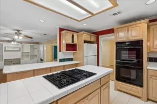 4204 Biscayne Dr, Haltom City, TX 76117 - Photo 15