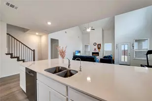 10332 Fall Brk Dr, Aubrey, TX 76227 - Photo 5