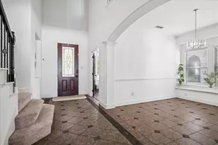 1131 Charleston Ln, Savannah, TX 76227 - Photo 3