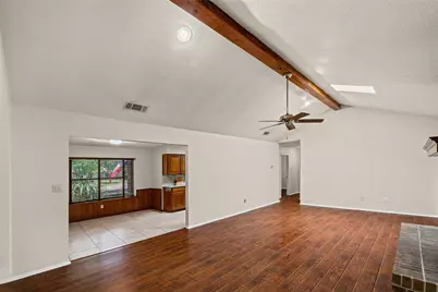 1017 Meadowlark Lane, Granbury, TX 76048 - Photo 11