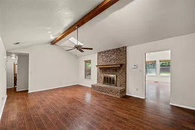 1017 Meadowlark Lane, Granbury, TX 76048 - Photo 9