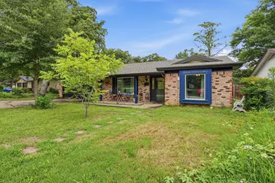 6801 Yolanda Drive, Fort Worth, TX 76112 - Photo 3